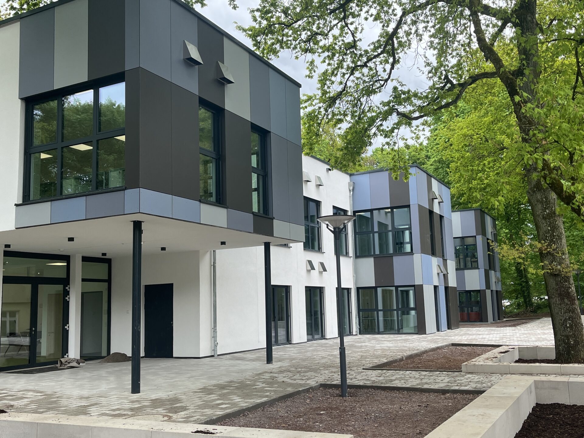 Fertigstellung der Gemeinschaftsschule „Ludwigspark“ in Saarbrücken